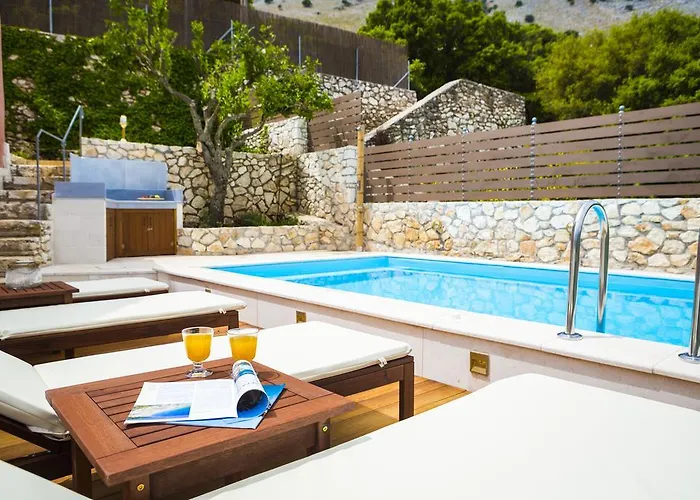 Iconic - Vada ヴィラ *